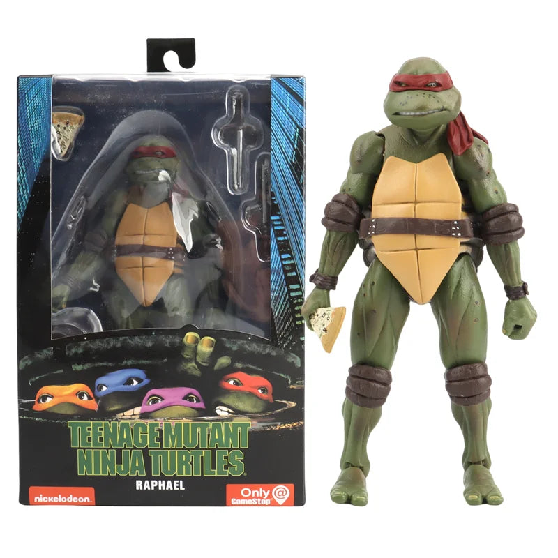 Figurine collector Raphael des Tortues Ninja TMNT 1990 en pose devant sa boîte d'origine, version cinéma culte